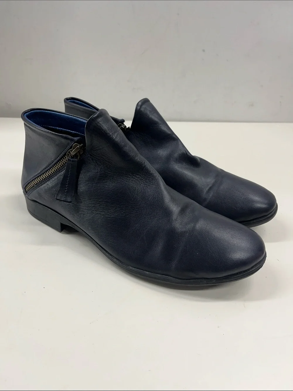 New Bueno Ankle Boots in Blue Leather Size 42